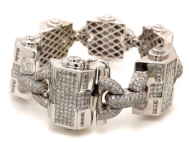 Men's Large Diamond Bracelet, 30.36 Carats, 1452 diamonds, 14K White Gold