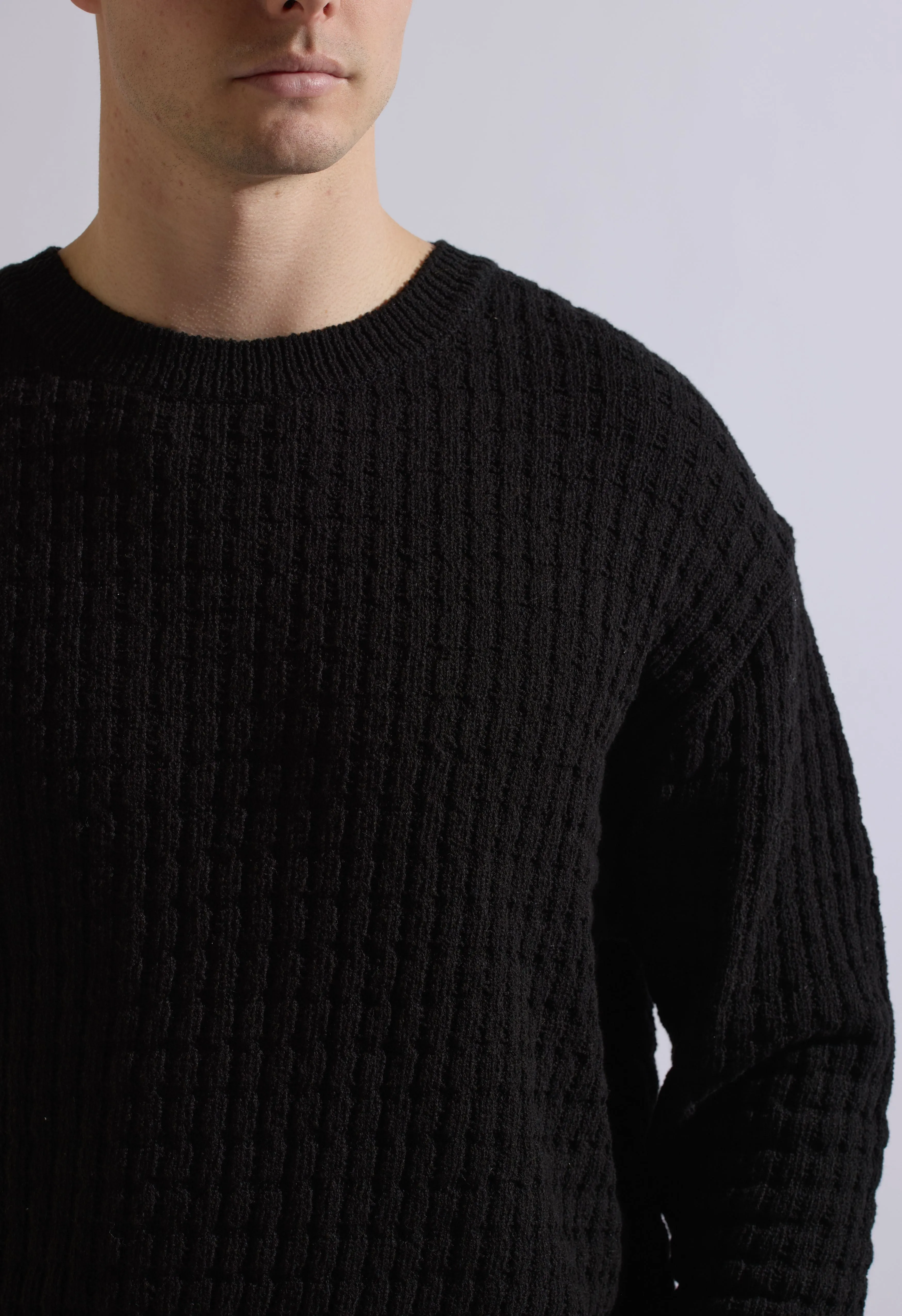 Merino Cable Knit Crew in Black
