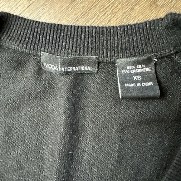 MODA International Black Silk Cashmere Sweater Size XS