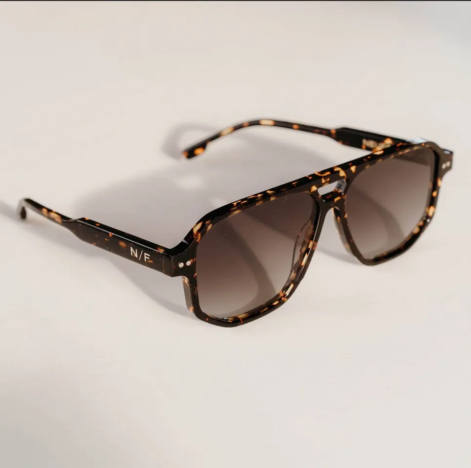 Neufound McQueen Tort
