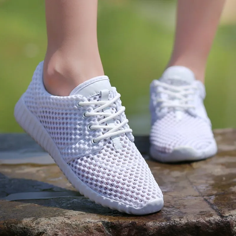 New Mesh Women Flat Shoes Lightweight Women Sneakers