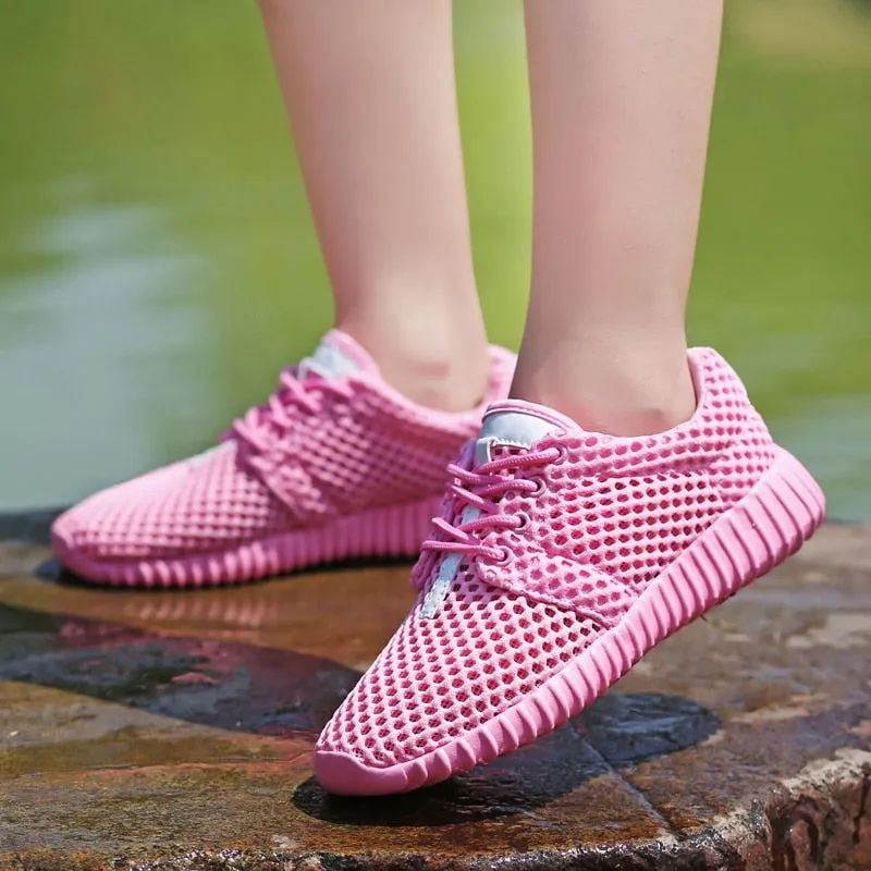 New Mesh Women Flat Shoes Lightweight Women Sneakers