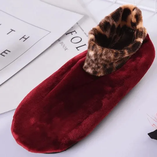 Non-slip Thermal Socks for Indoor Use