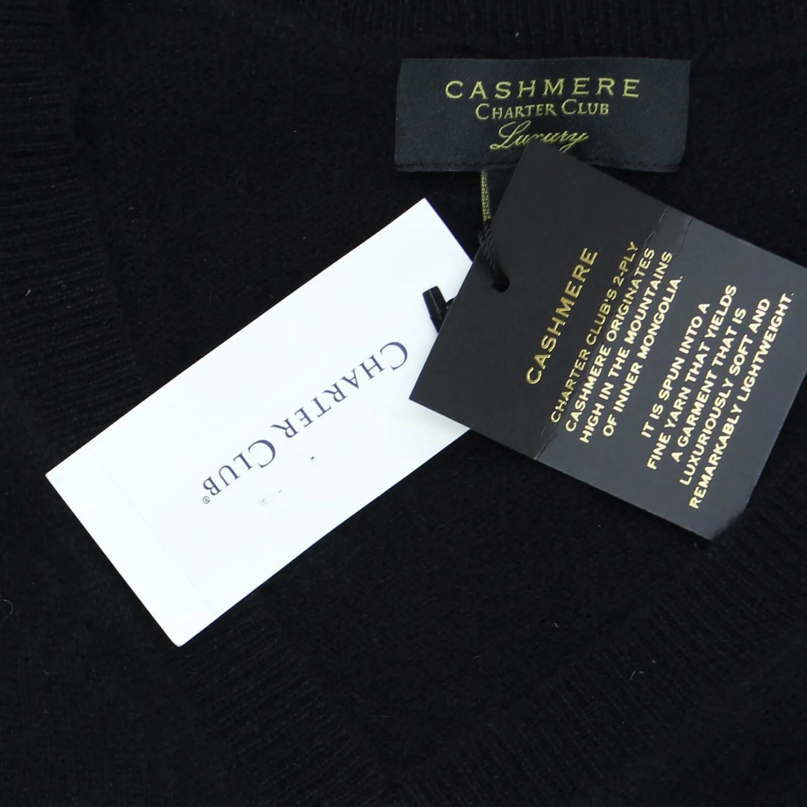 NWT Charter Club Women's V-Neck Cashmere Sweater. 100065345MS Small