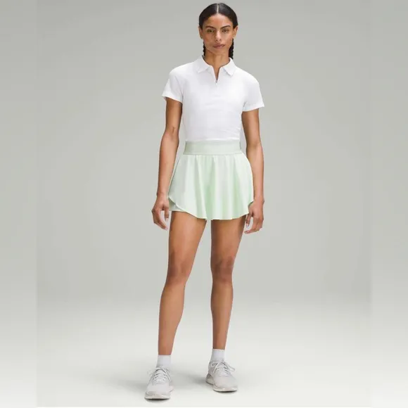 NWT Lululemon Court Rival High-Rise HR Skirt in Kohlrabi Green. Size 4.
