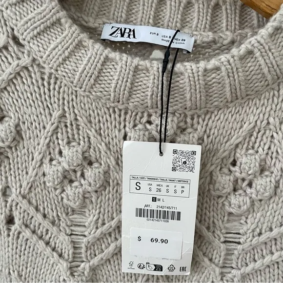 NWT Zara Pointelle Cable Knit Pom Chunky Crewneck Sweater in Sand - S