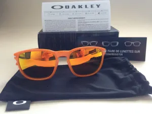 Oakley Enduro Sport Sunglasses Fingerprint Atomic Orange Fire Iridium Mirror Lens OO9223-22