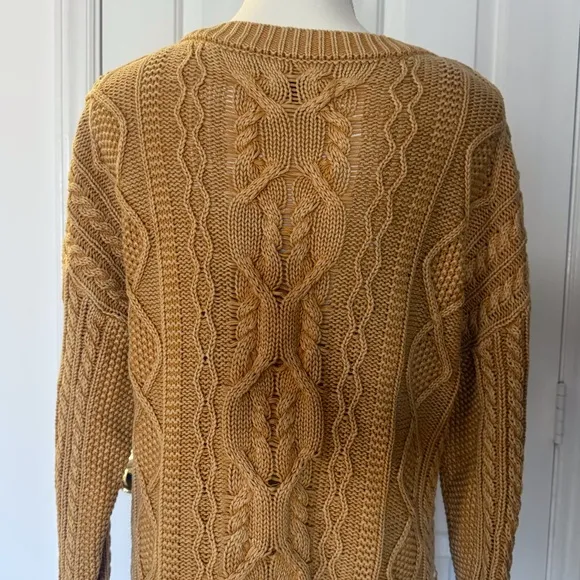 “PILCRO”  Anthropologie Joni Cable Knit Sweater