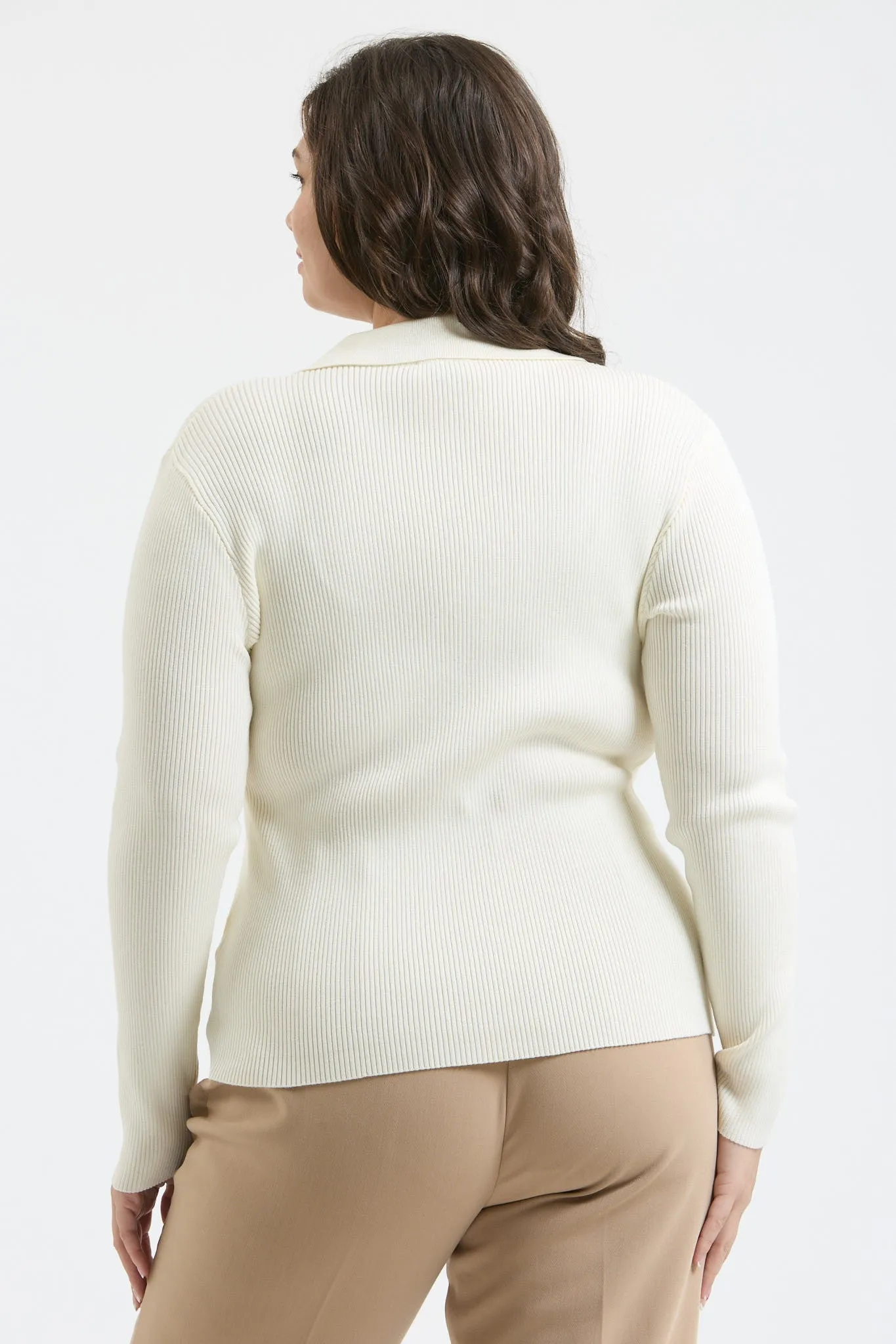 PLUS COLLARED GOLD SNAP BUTTON LONG SLEE