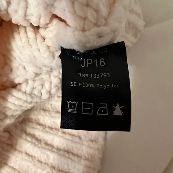 POL Chenille Cable Knit Sweater - NWOT - Size S