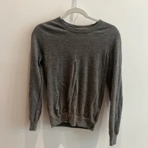 Pure Cashmere grey sweater