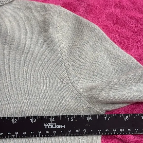 (R4) Lord &amp; Taylor 100% Cashmere TurtleneckLight Blue Sweater, women's size S/P