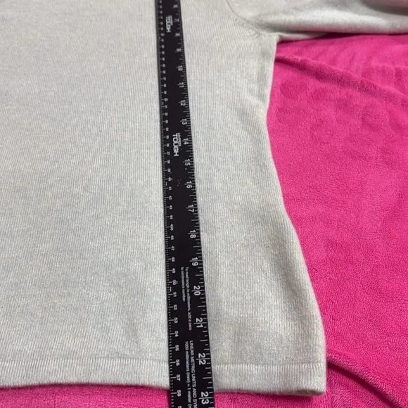 (R4) Lord &amp; Taylor 100% Cashmere TurtleneckLight Blue Sweater, women's size S/P
