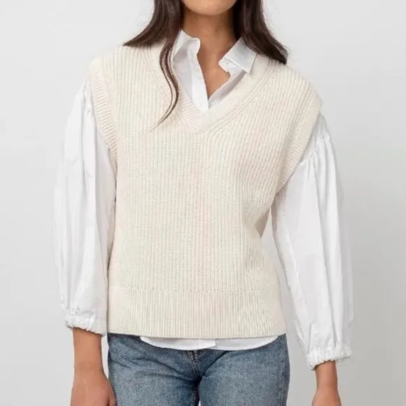 Rails ‘Chandler’ V-Neck Sweater Vest in Cream