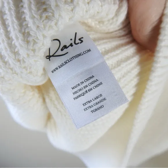 Rails ‘Chandler’ V-Neck Sweater Vest in Cream
