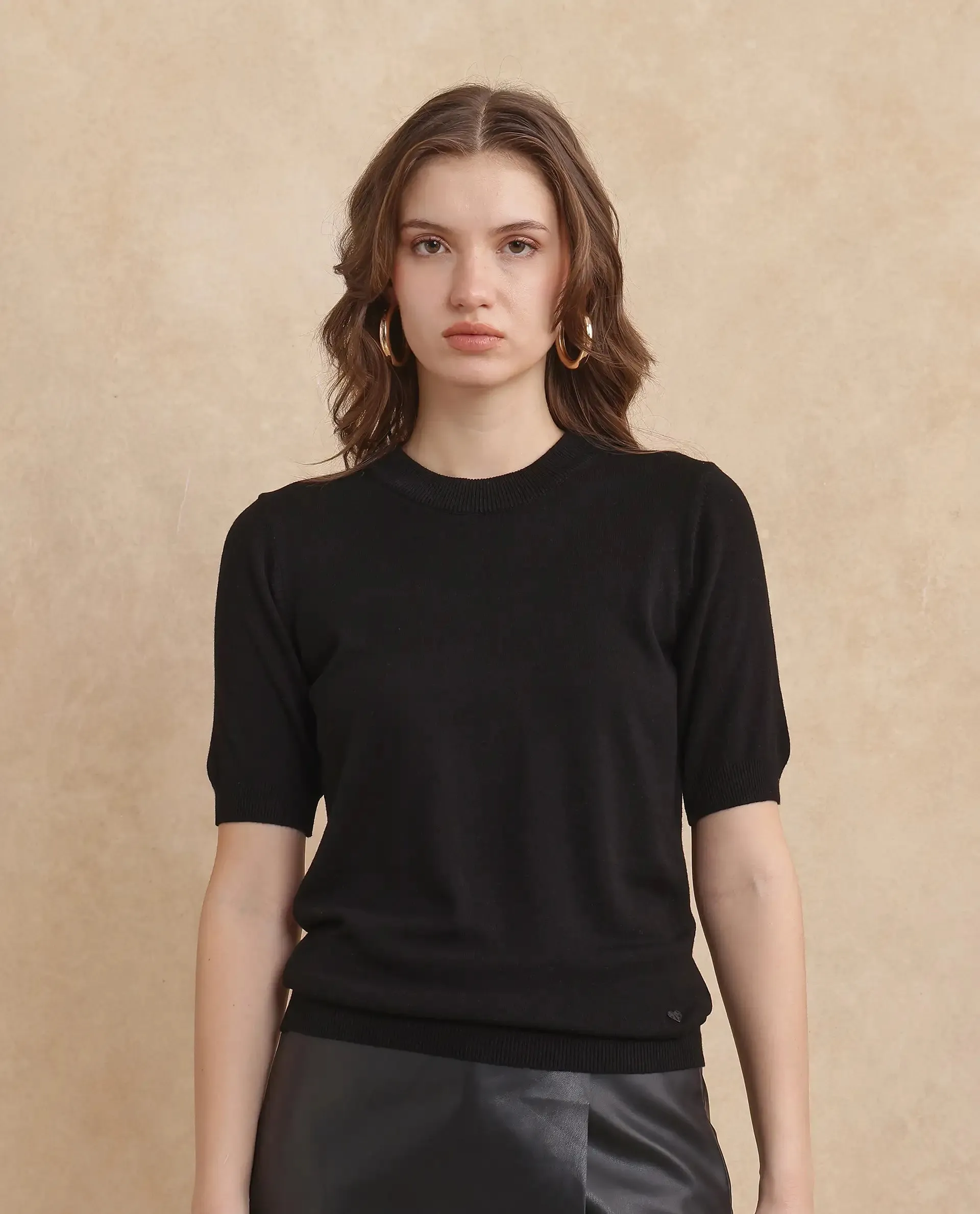 Rareism Women Rohrdo Black Full Sleeve Crew Neck Plain Sweater
