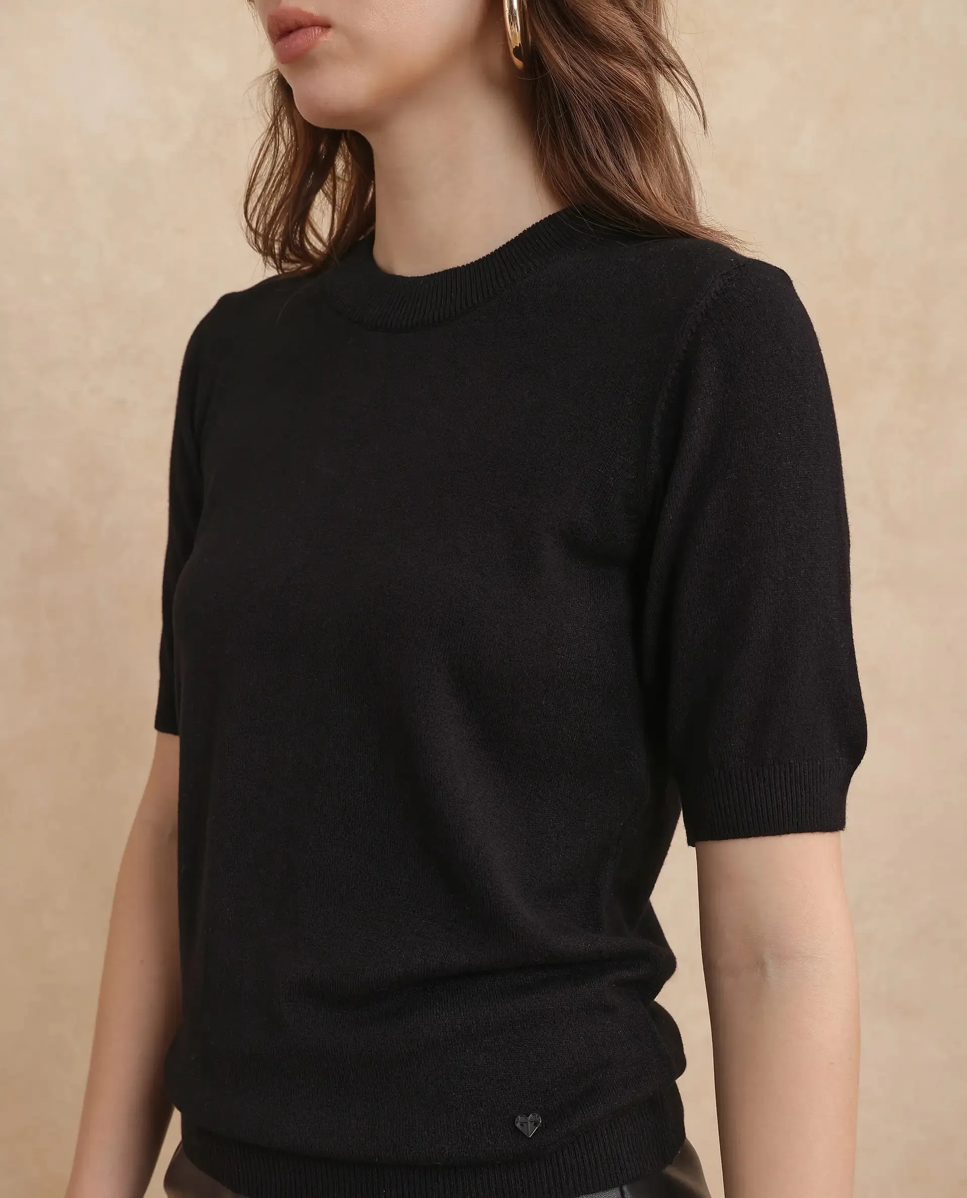 Rareism Women Rohrdo Black Full Sleeve Crew Neck Plain Sweater