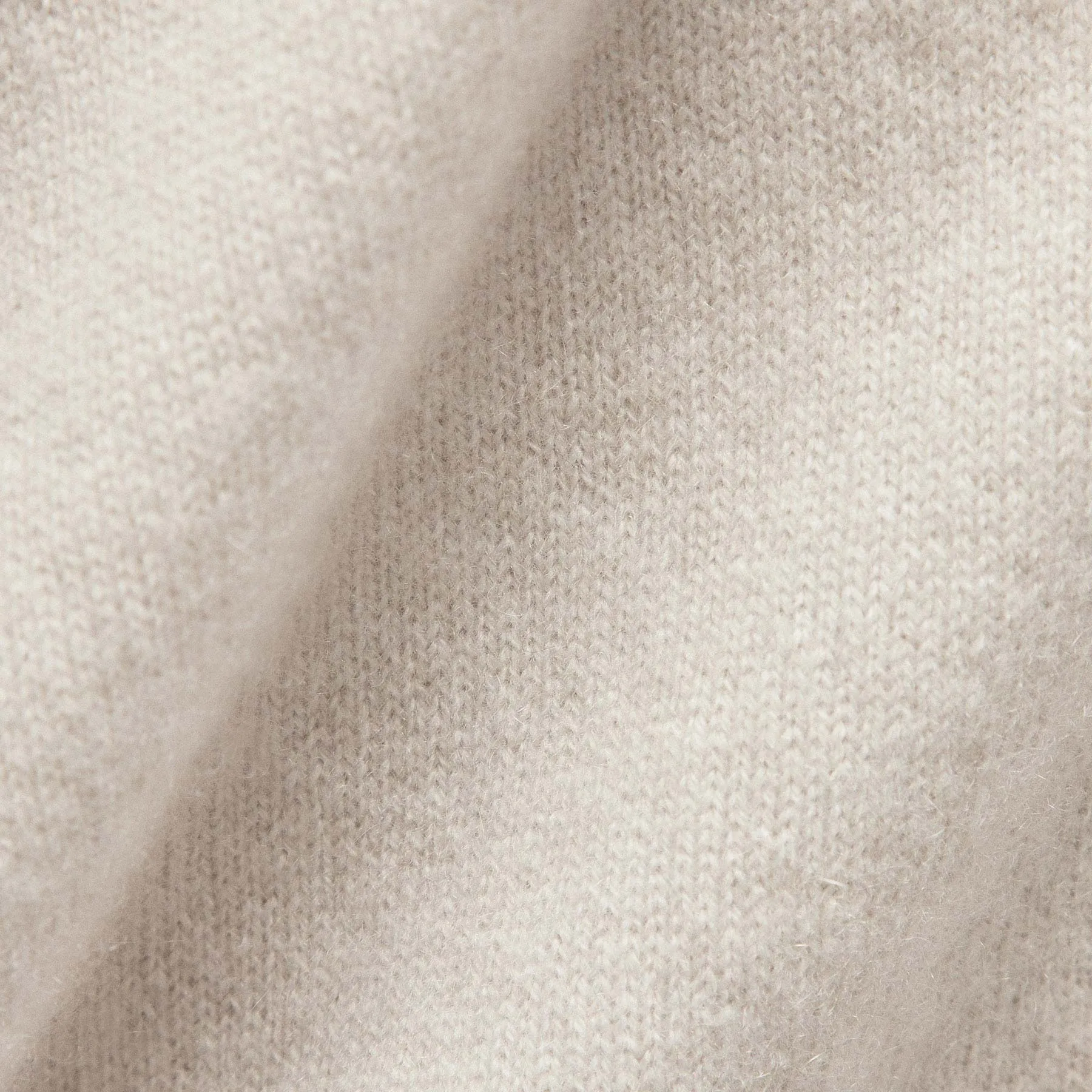 Recycled Cashmere V Sweater - Pearl