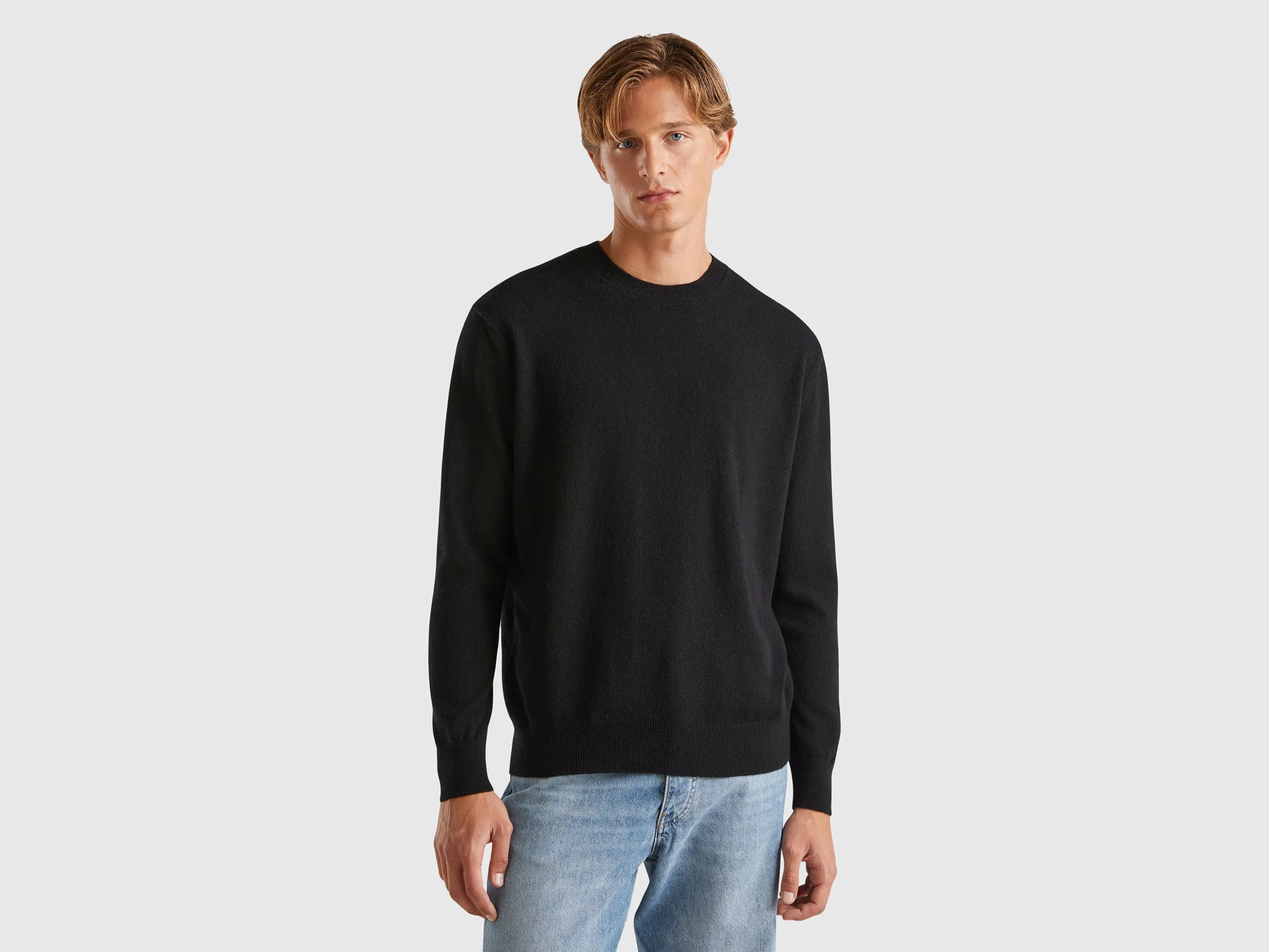 Regular Fit Round Neck Solid Sweater