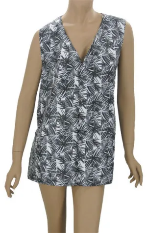 Salon Stylist Vest Black White Bamboo