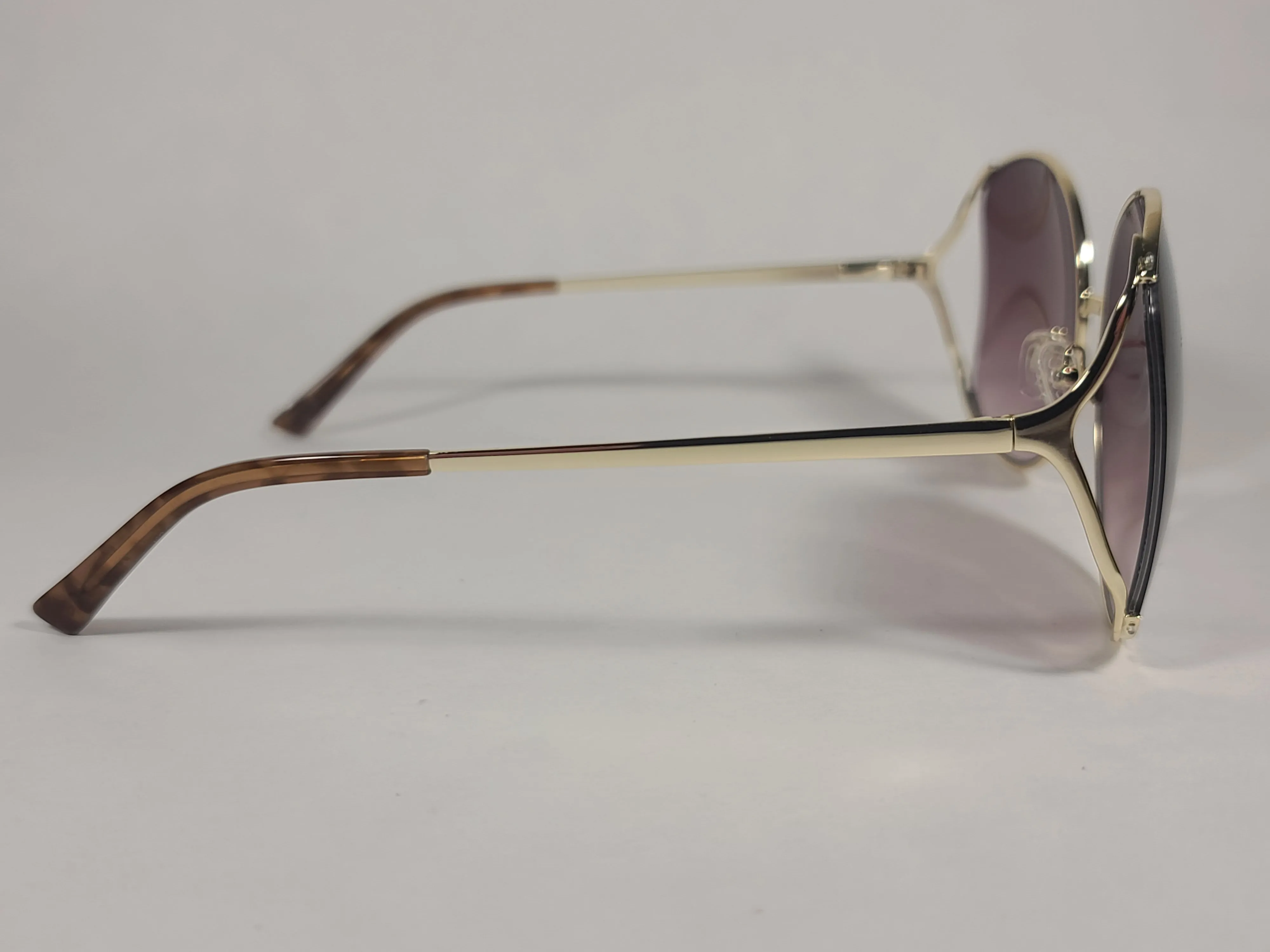 Sam Edelman Oversize Vented Sunglasses Gold Tone Frame Gold Mirror Lens SE145 GLD
