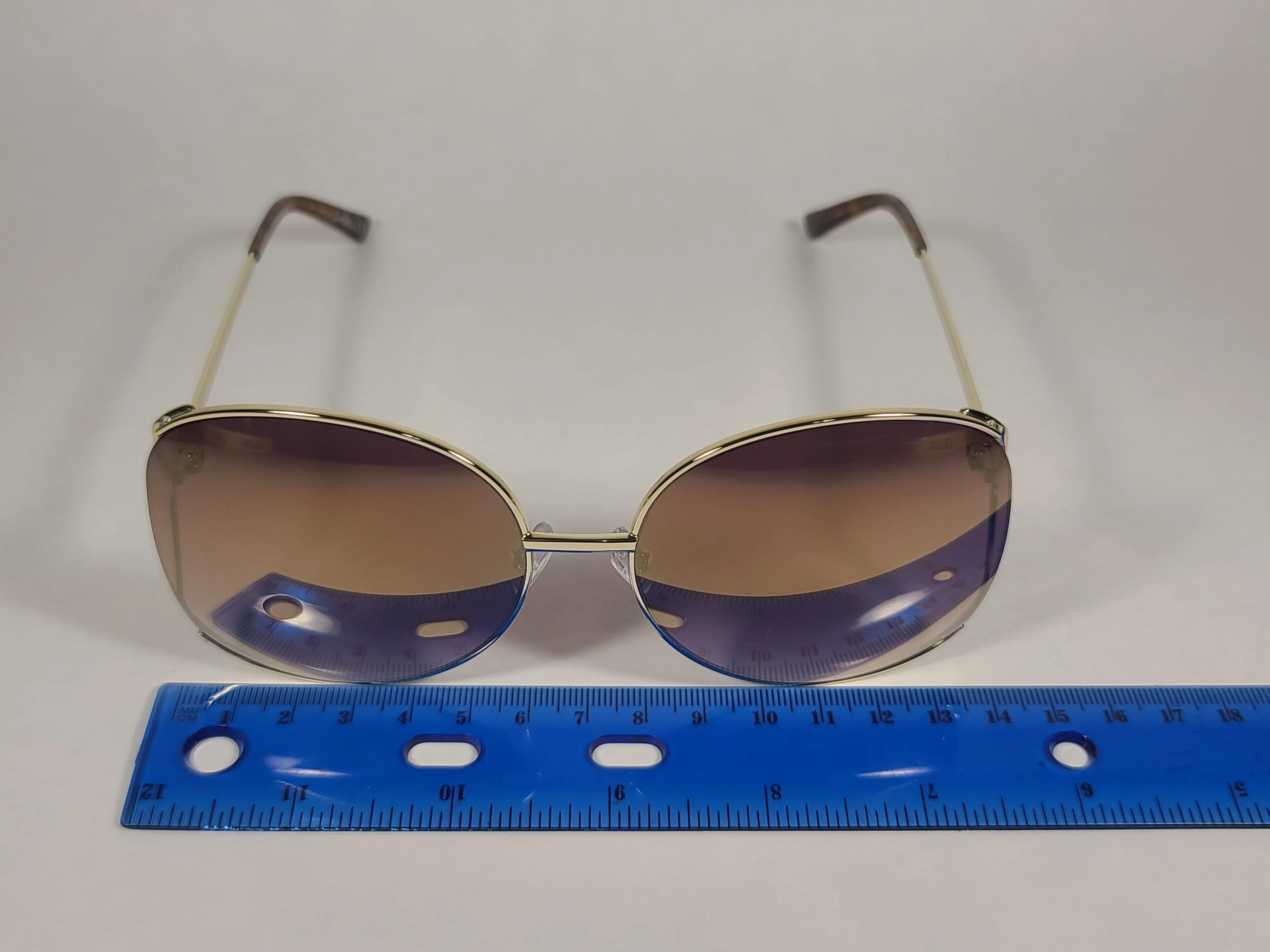 Sam Edelman Oversize Vented Sunglasses Gold Tone Frame Gold Mirror Lens SE145 GLD