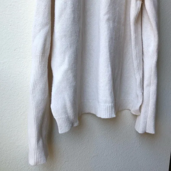Sea Bleu Cold Shoulder Cashmere Sweater - M