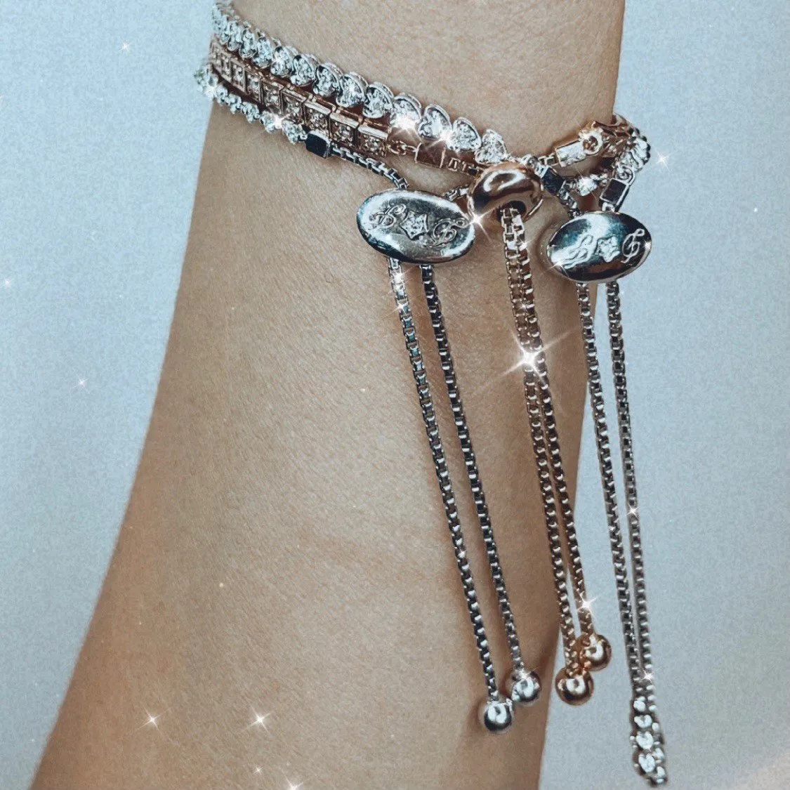 Shared Prong Adjustable Bracelet