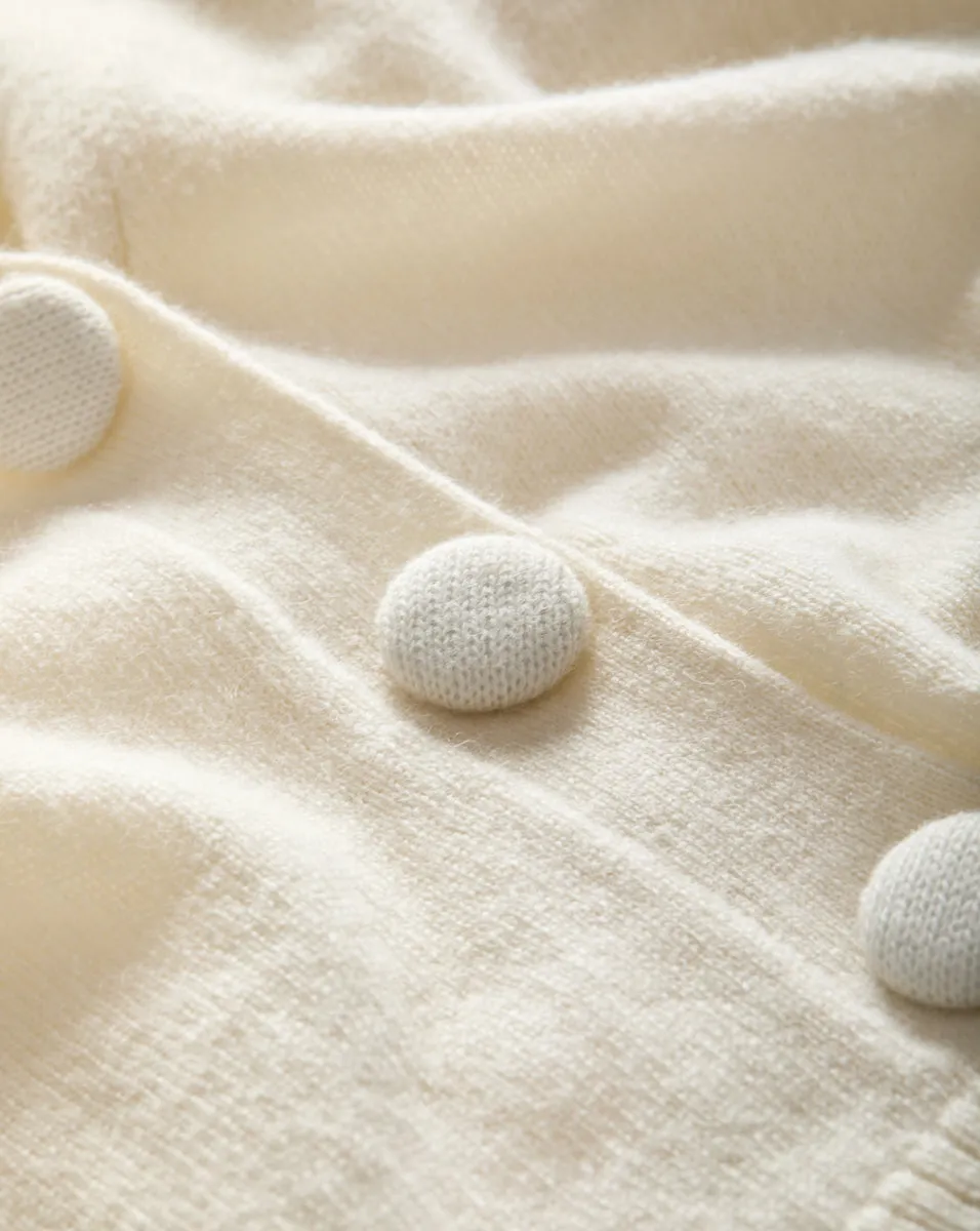 SHORT SLEEVE SOLENE CASHMERE CARDIGAN IN IVORY
