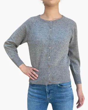 SHRUNKEN CARDIGAN IN MID GREY