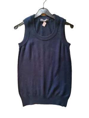 Sleeveless cashmere sweater
