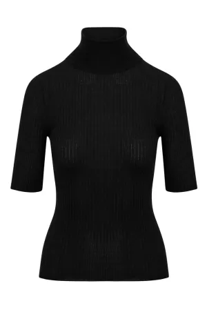 Sleeveless T-Neck Top