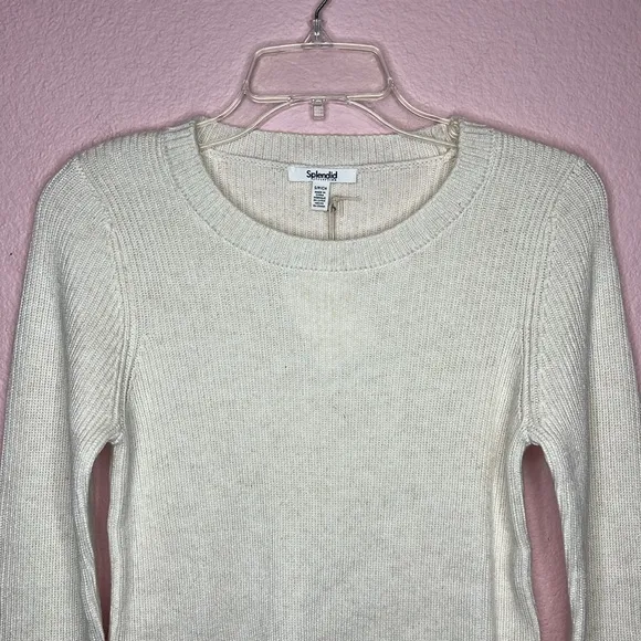 Splendid Farah Rib Crewneck Sweater In Snow Heather. Size S
