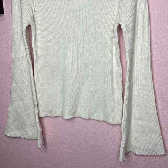 Splendid Farah Rib Crewneck Sweater In Snow Heather. Size S