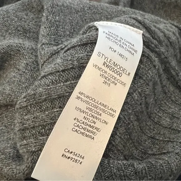 SPLENDID Women’s Dark Gray Wool Cashmere Blend Crewneck Sweater Size XS NEW