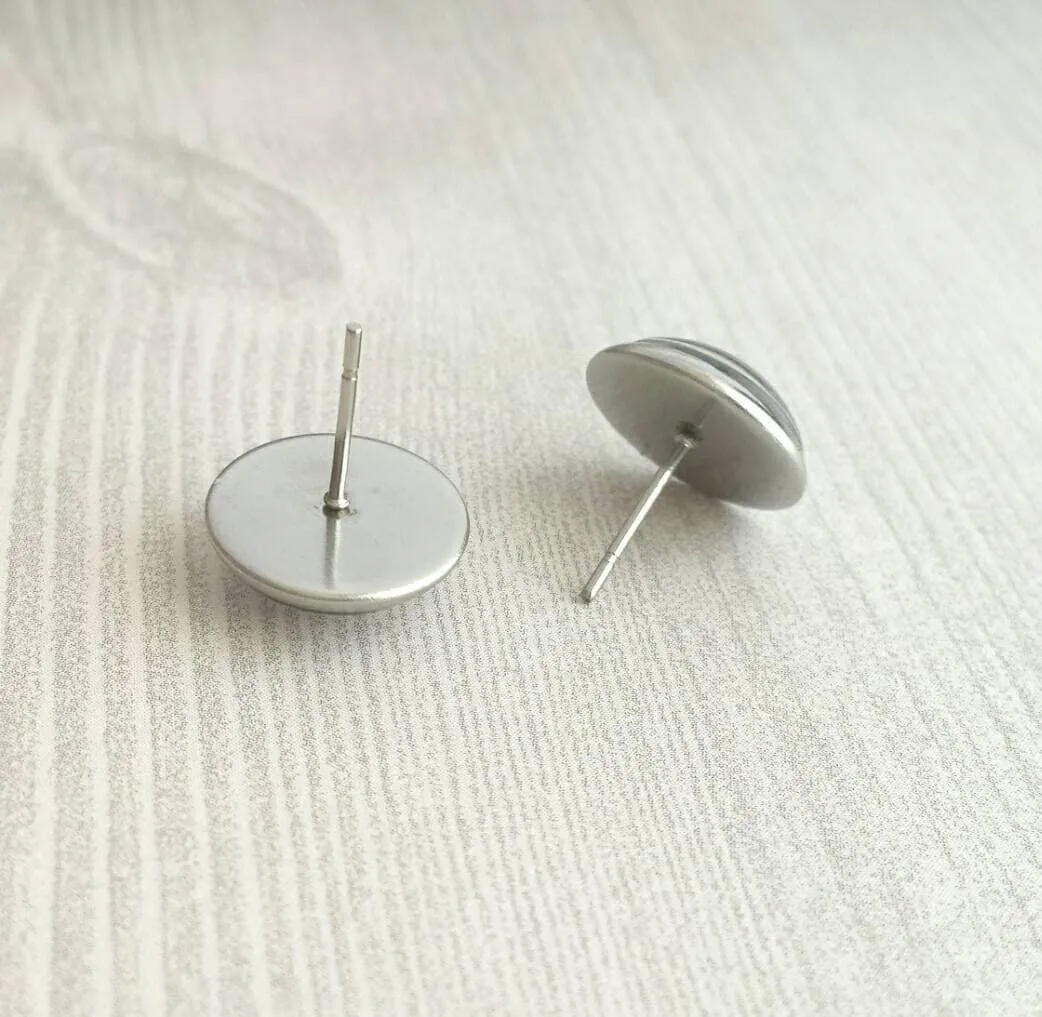 Sweater Earring, grey sweater earring, cable knit earring, winter stud, grey winter earring, winter stud, cozy earring, gray stud earring