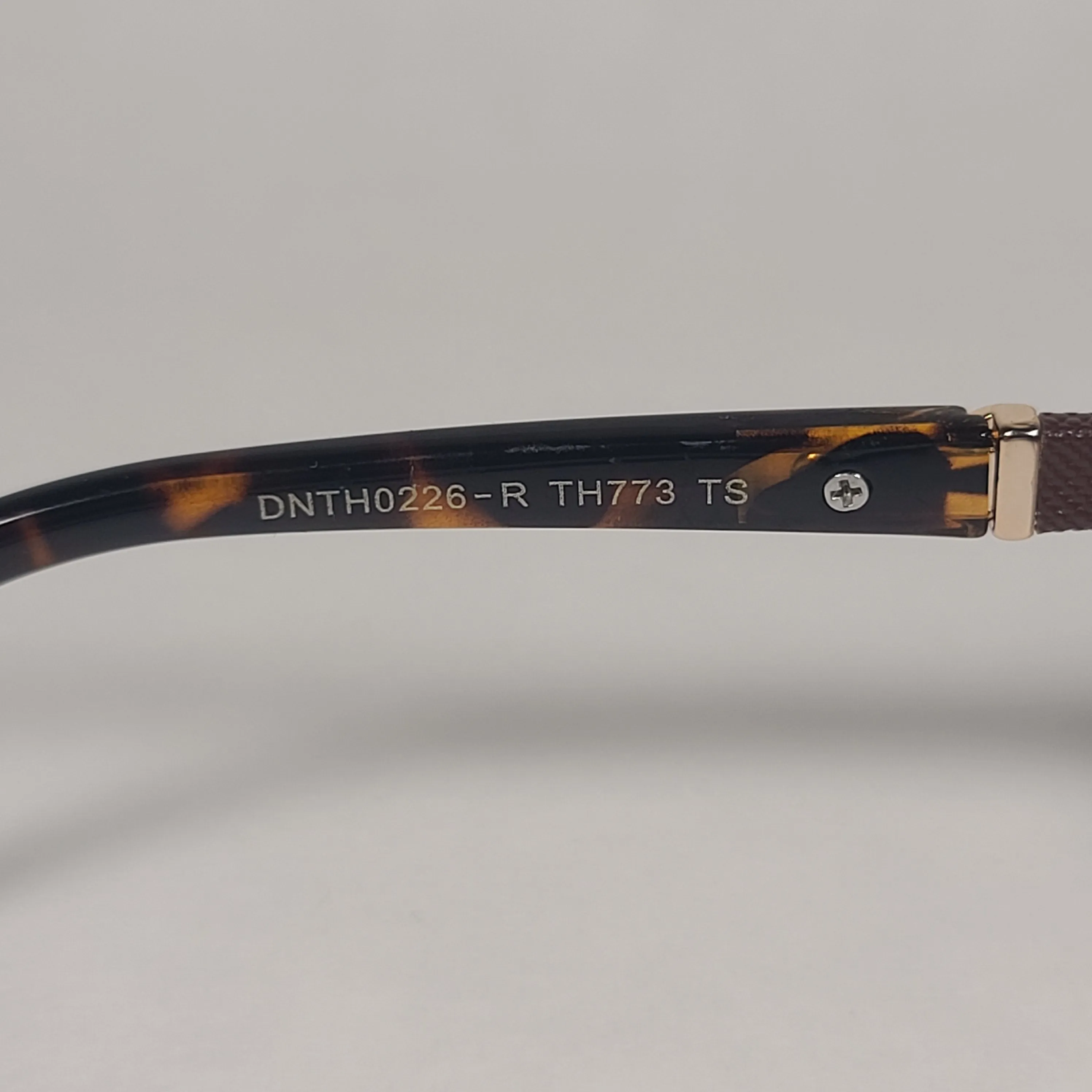 Tahari Butterfly Sunglasses Brown Tortoise Gold Brown Gradient Lens TH773 TS