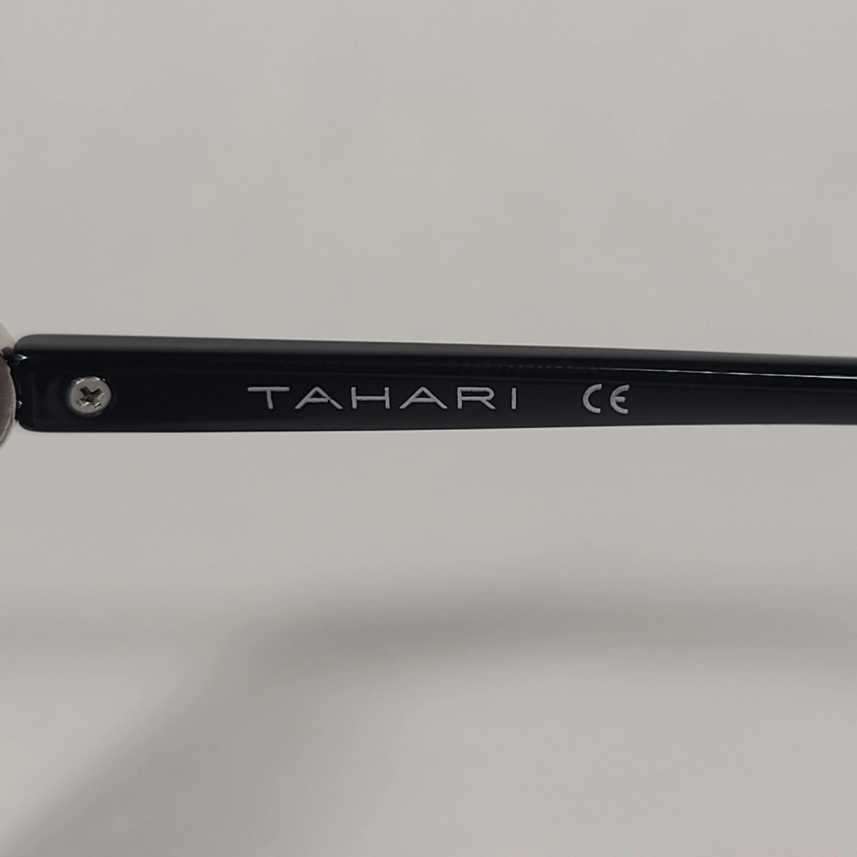 Tahari Cat Eye Sunglasses Shiny Black Frame Gray Smoke Gradient Lens TH761 OX
