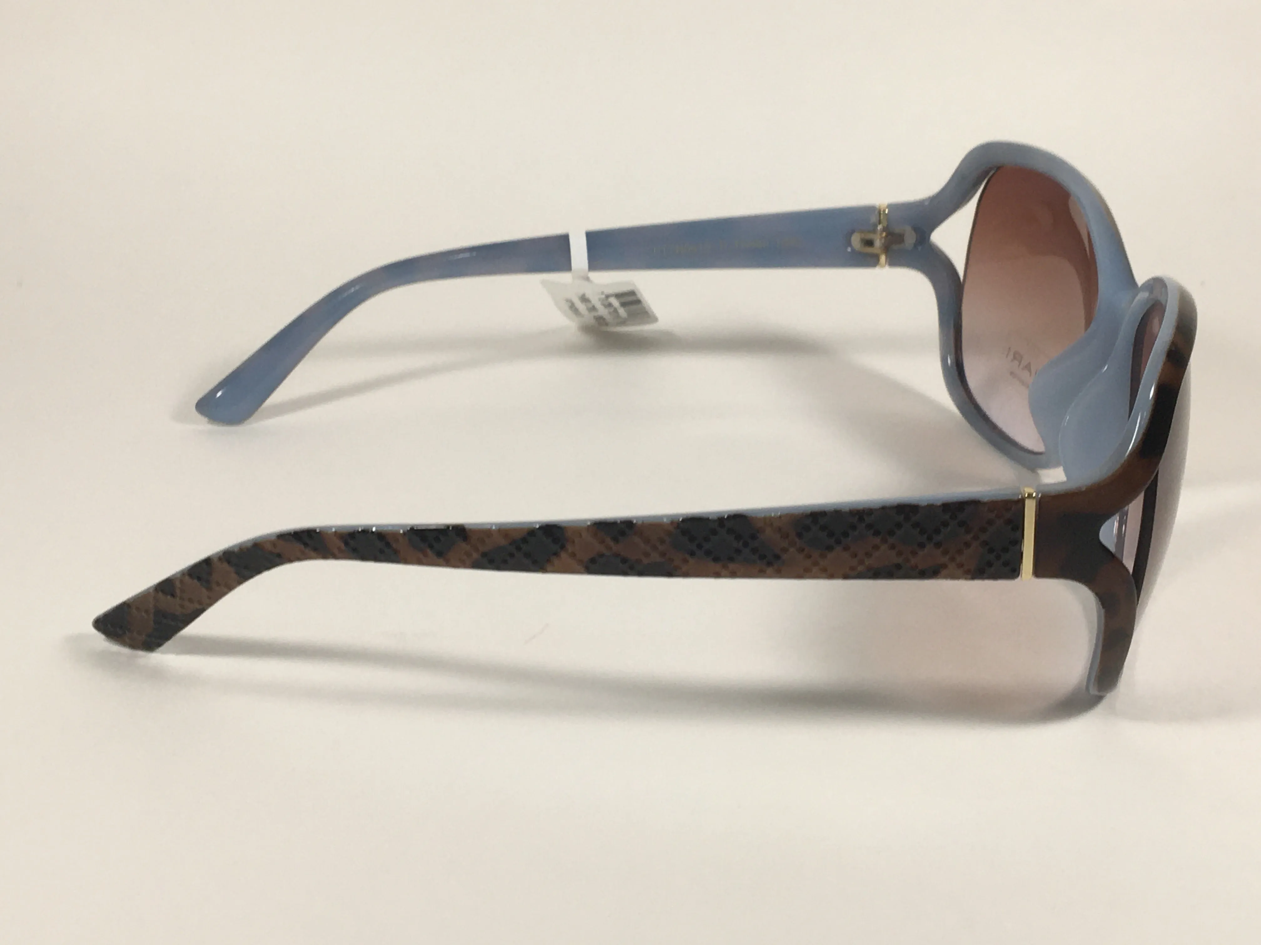 Tahari Large Oval Sunglasses Blue Gray Tortoise Brown Gradient Lens TH660 TSBL