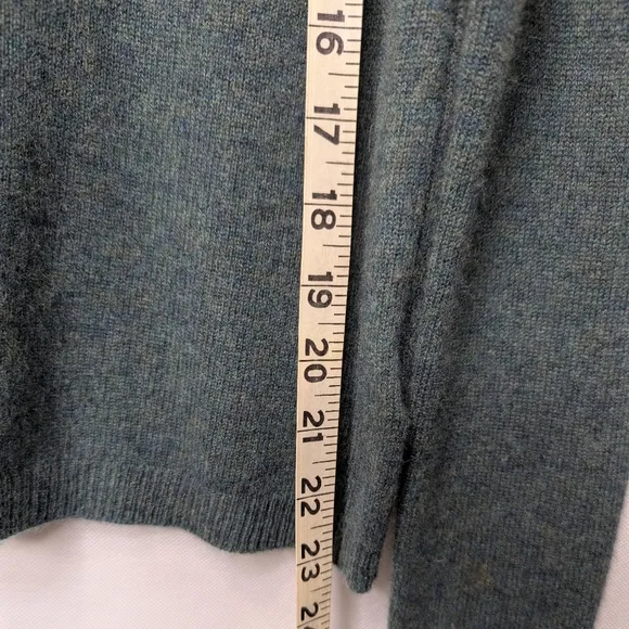 Tahari Pure Luxe Cashmere Sweater