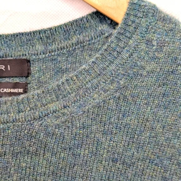 Tahari Pure Luxe Cashmere Sweater