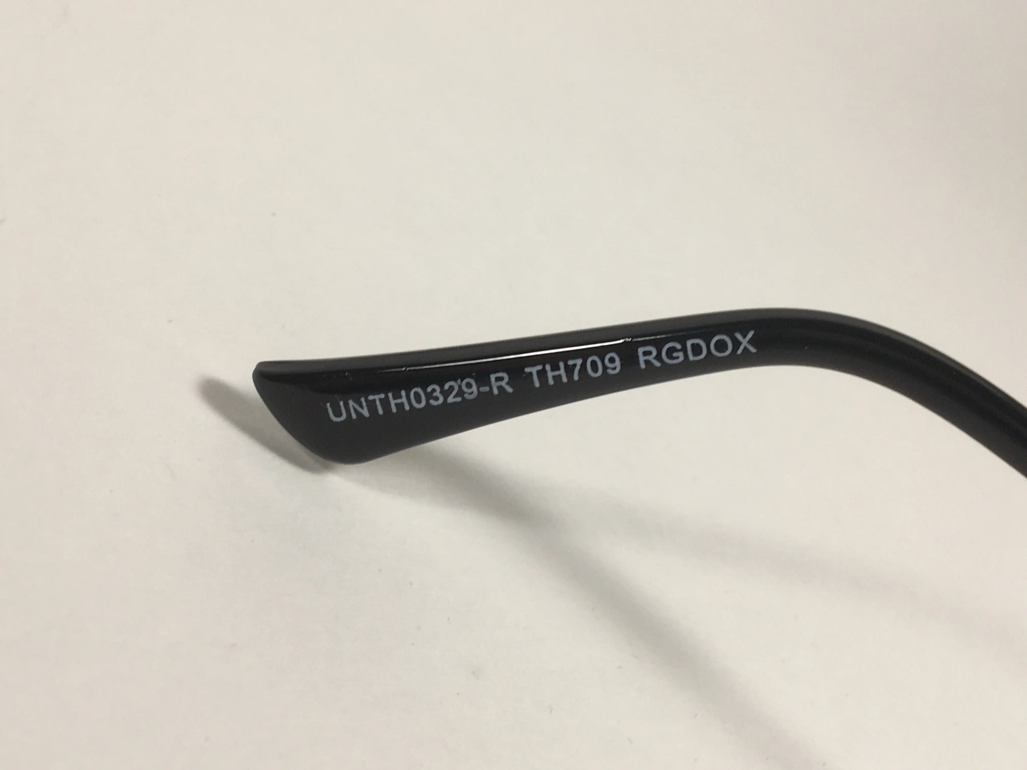Tahari Rimless Butterfly Sunglasses Rose Gold And Black Frame Smoke Gradient Lens TH709 RGDOX