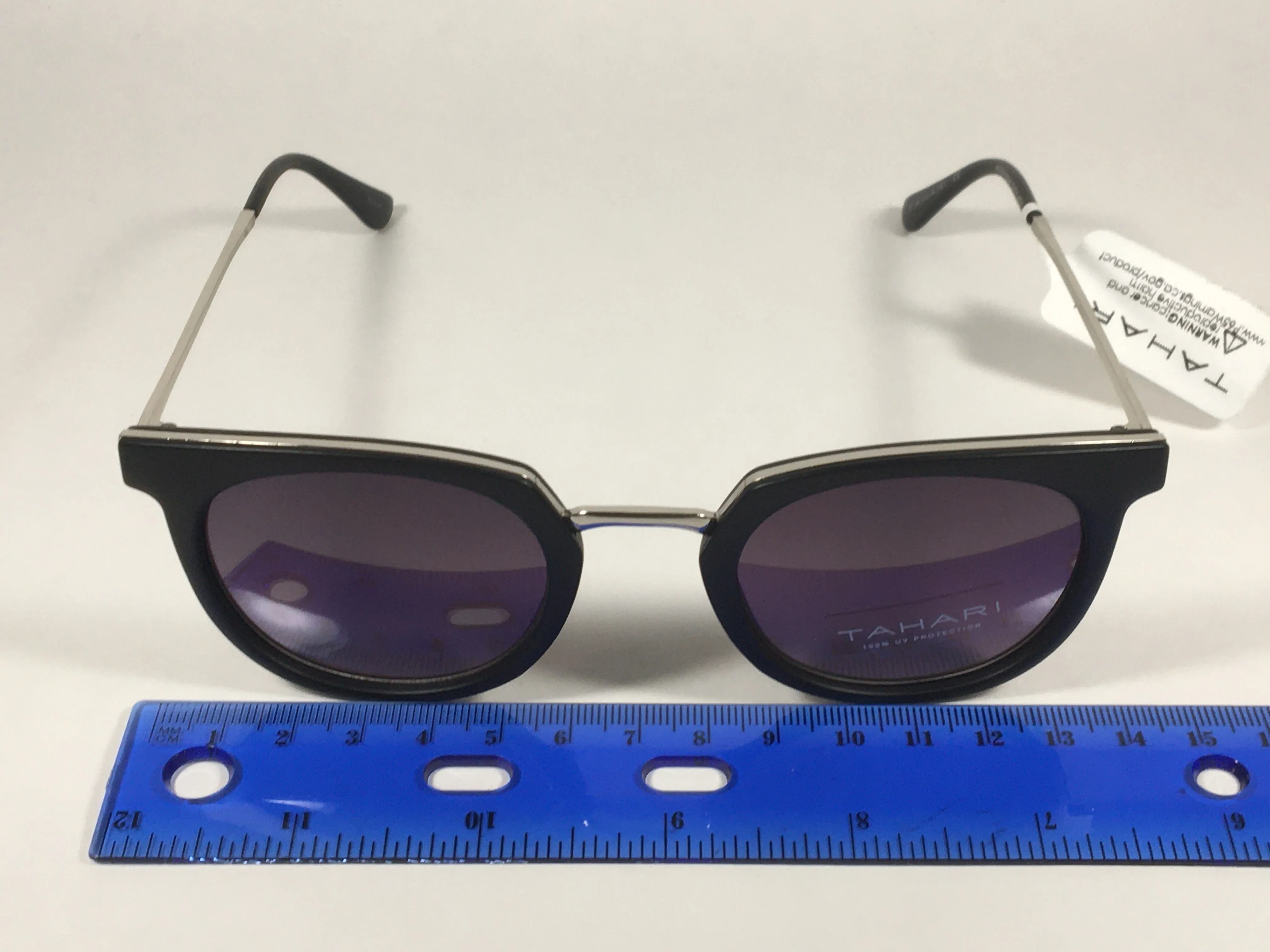 Tahari Round Sunglasses Matte Black Silver Frame Gray Gradient Lens TH713 MOX