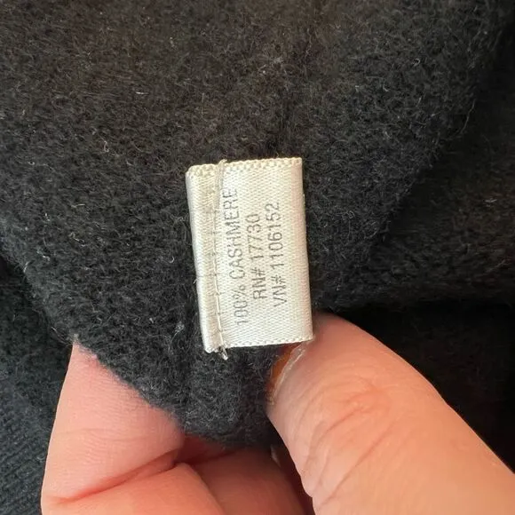 Target Black Quarter Zip Knit Long Sleeve Cashmere Sweater Size Large