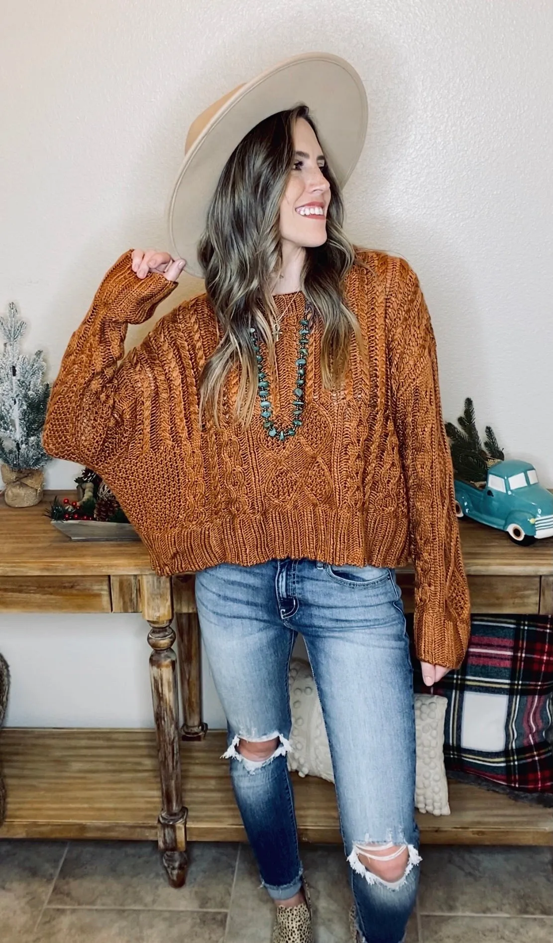The 7&7 Crop Sweater