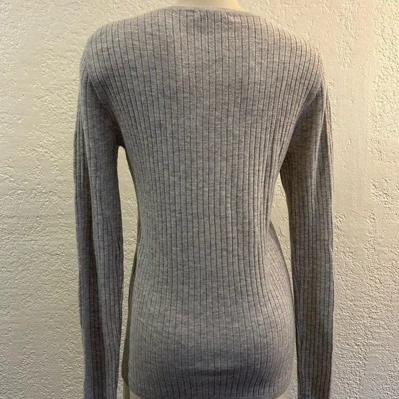 THE CASHMERE PROJECT LARGE thin gray rubbled sweater