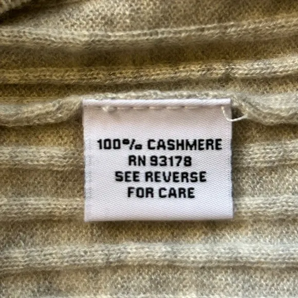 THE CASHMERE PROJECT LARGE thin gray rubbled sweater