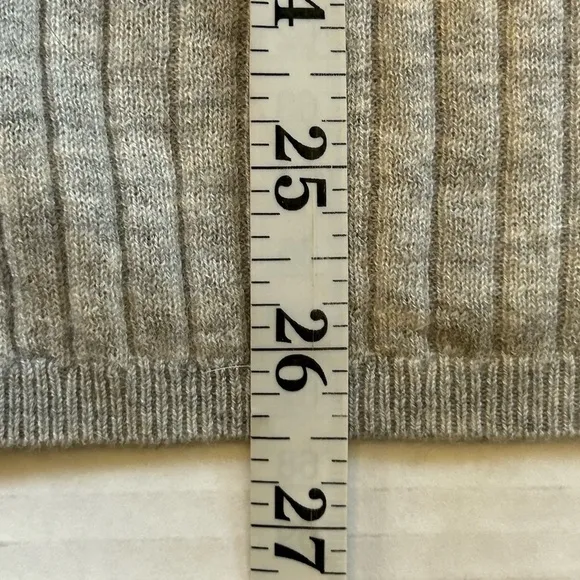 THE CASHMERE PROJECT LARGE thin gray rubbled sweater