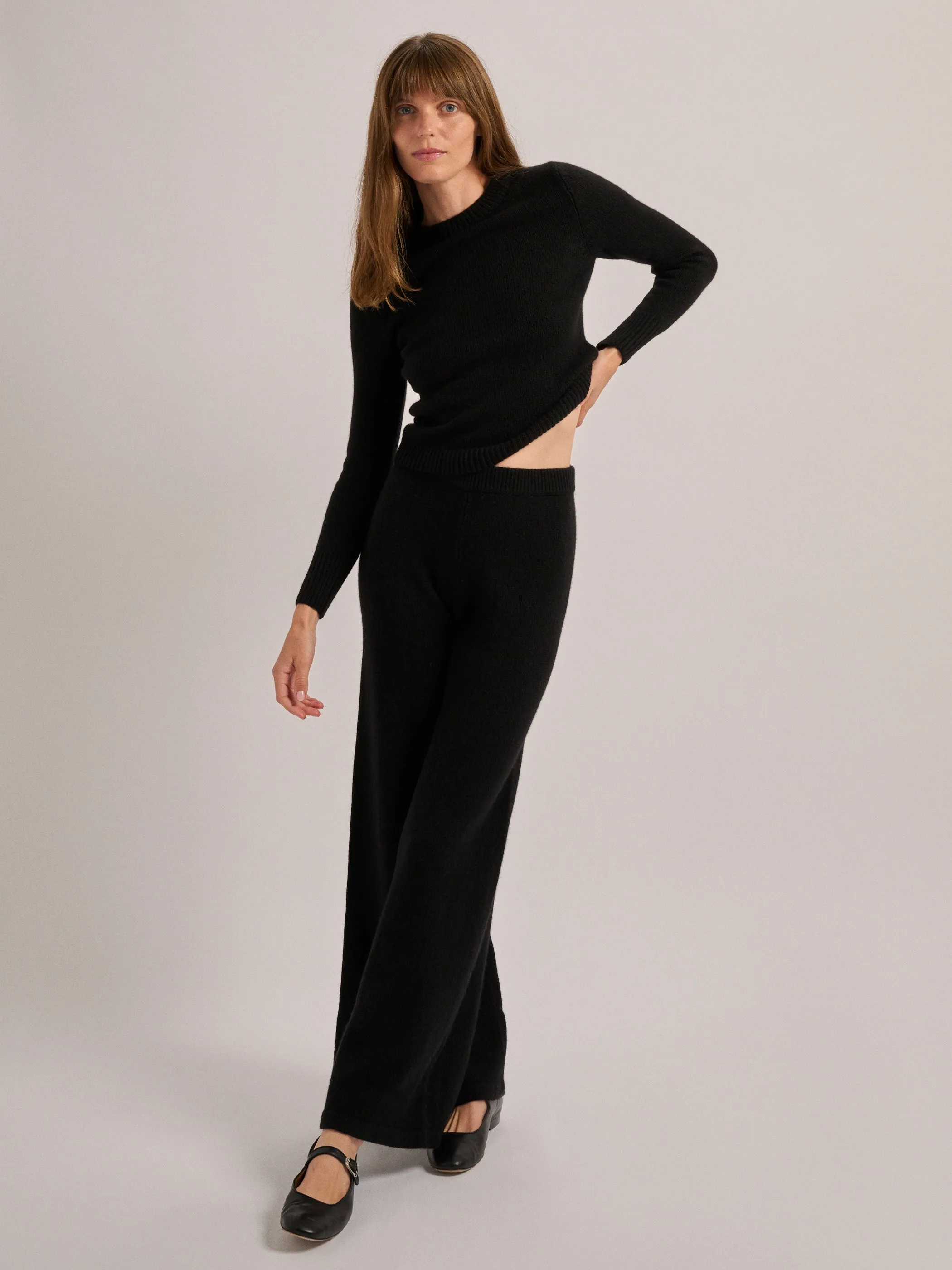 The Sarra Bracelet Crewneck Sweater in Cashmere