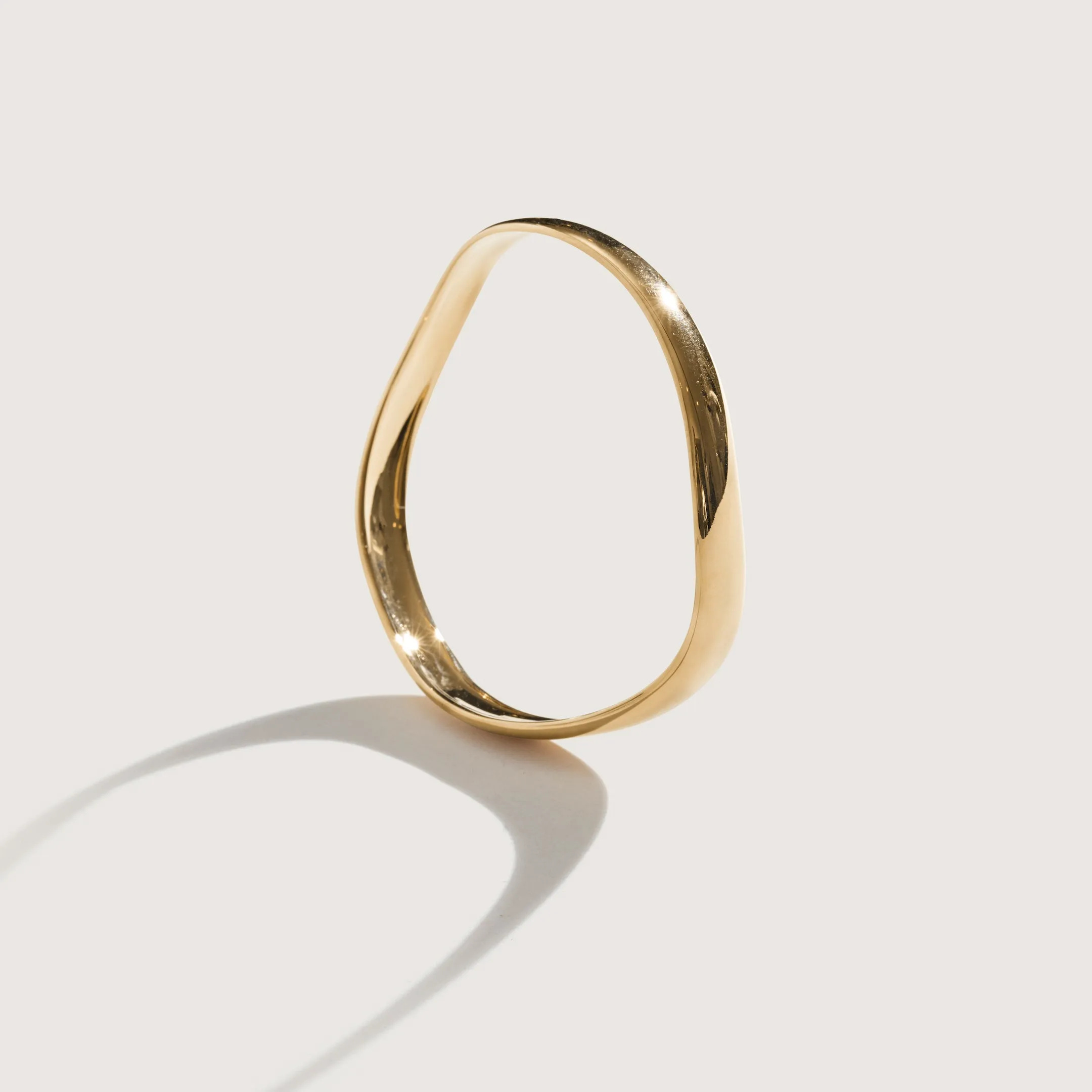 Thick Ophelia Bangle